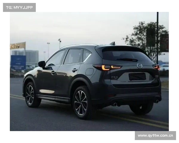 全新一代马自达CX—5震撼来袭，搭配2.5升“创驰蓝天”发动机。